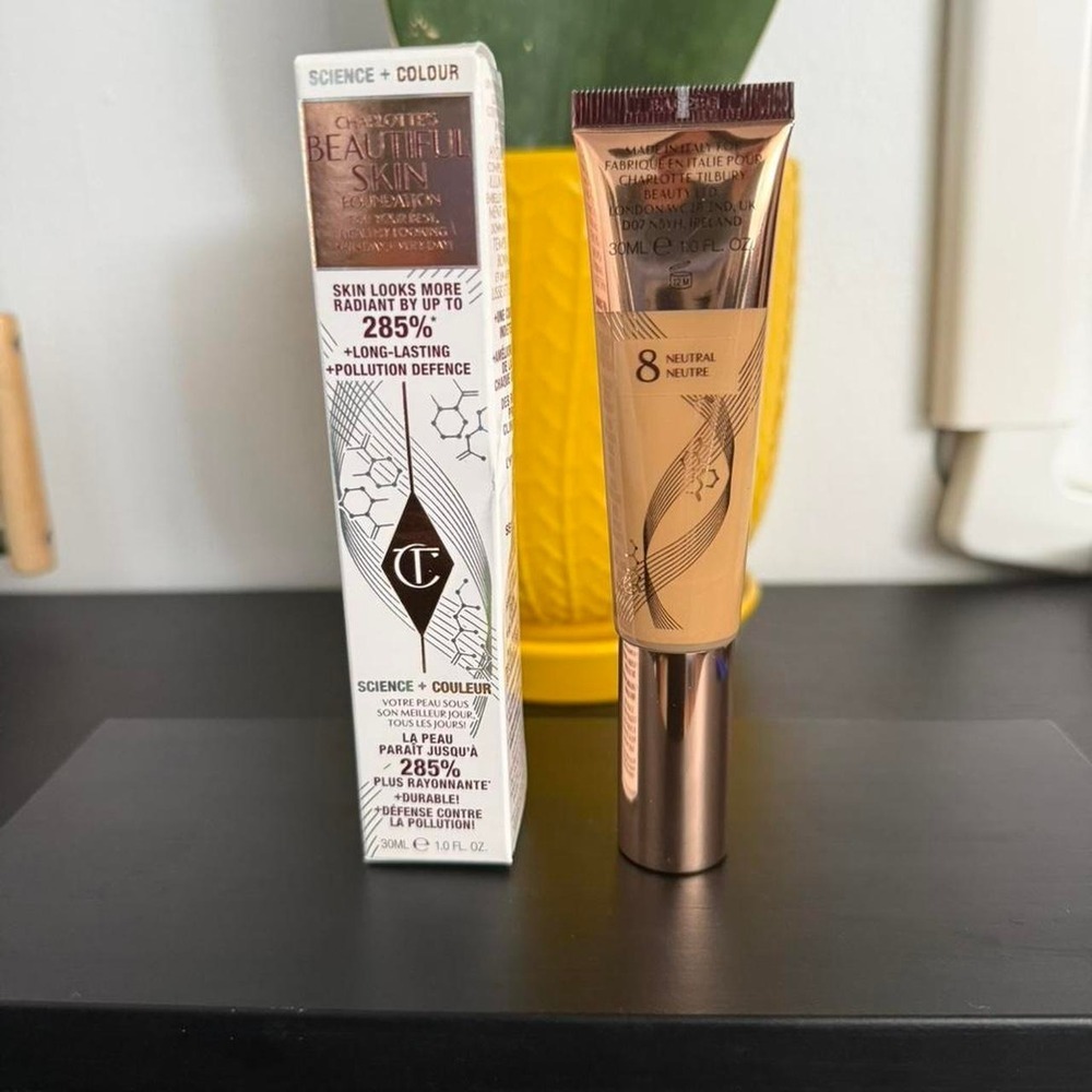 Charlotte Tilbury Beautiful Skin Foundation, shade 8N NIB